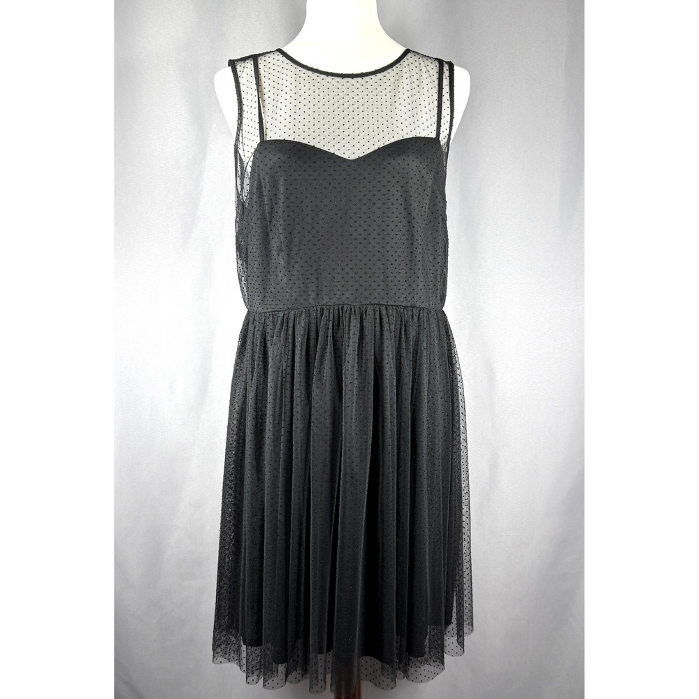 Lauren Conrad Black Dotted Tulle Overlay Dress Size 14‎ Dark Romantic Event Glam